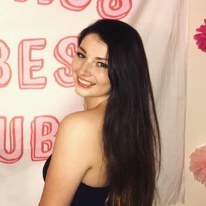 Meet your Posher, Grace